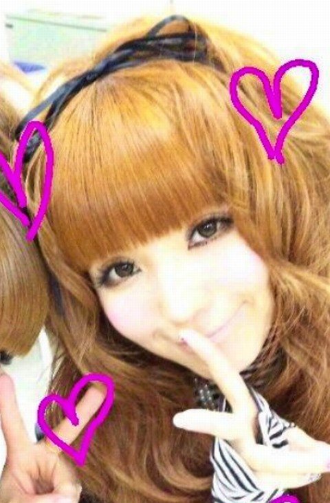 益若つばさが若い頃に築いたギャルの道！止まらない進化過程を追う