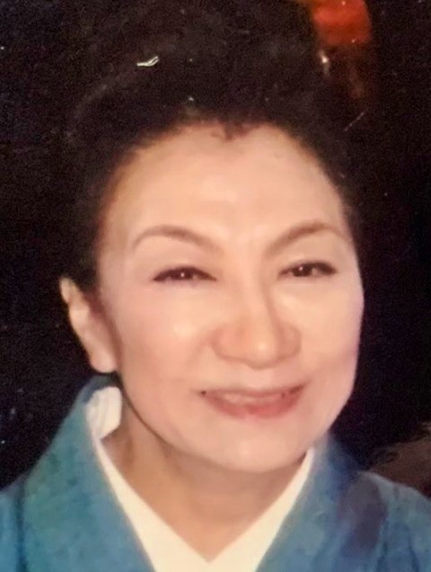 大月みやこの年収はどれくらい？驚きの収入源と成功の秘密とは