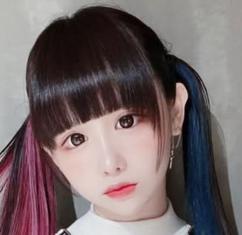 ゆりにゃの整形前が別人級？驚きのビフォーアフターと波乱の道のり